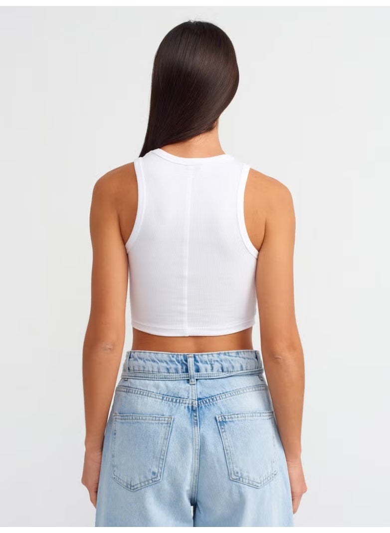Dilvin 20819 Heart Embroidered Crop Top-White - Image 2